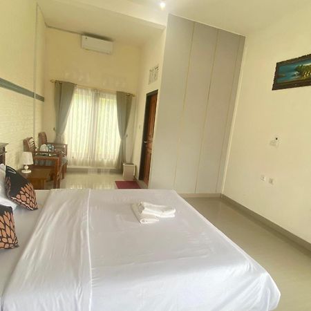 סיידמן Sri Sedana Guest House מראה חיצוני תמונה